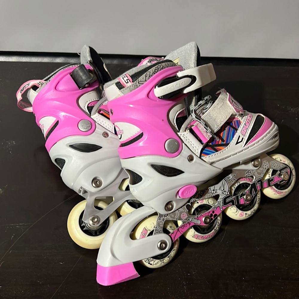 Girls roller blades